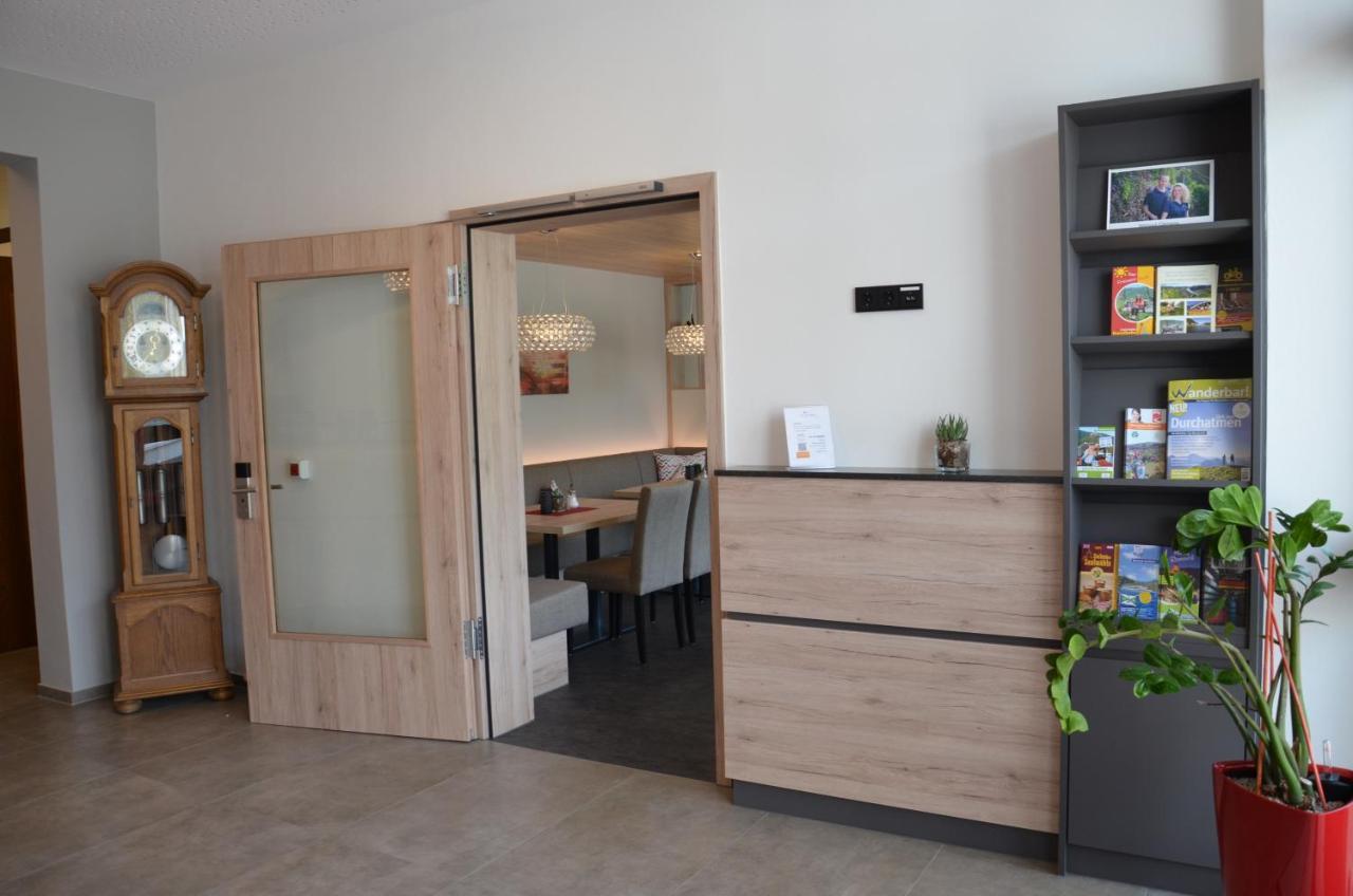 Flair Hotel Am Rosenhuegel - Garni Cochem Ngoại thất bức ảnh