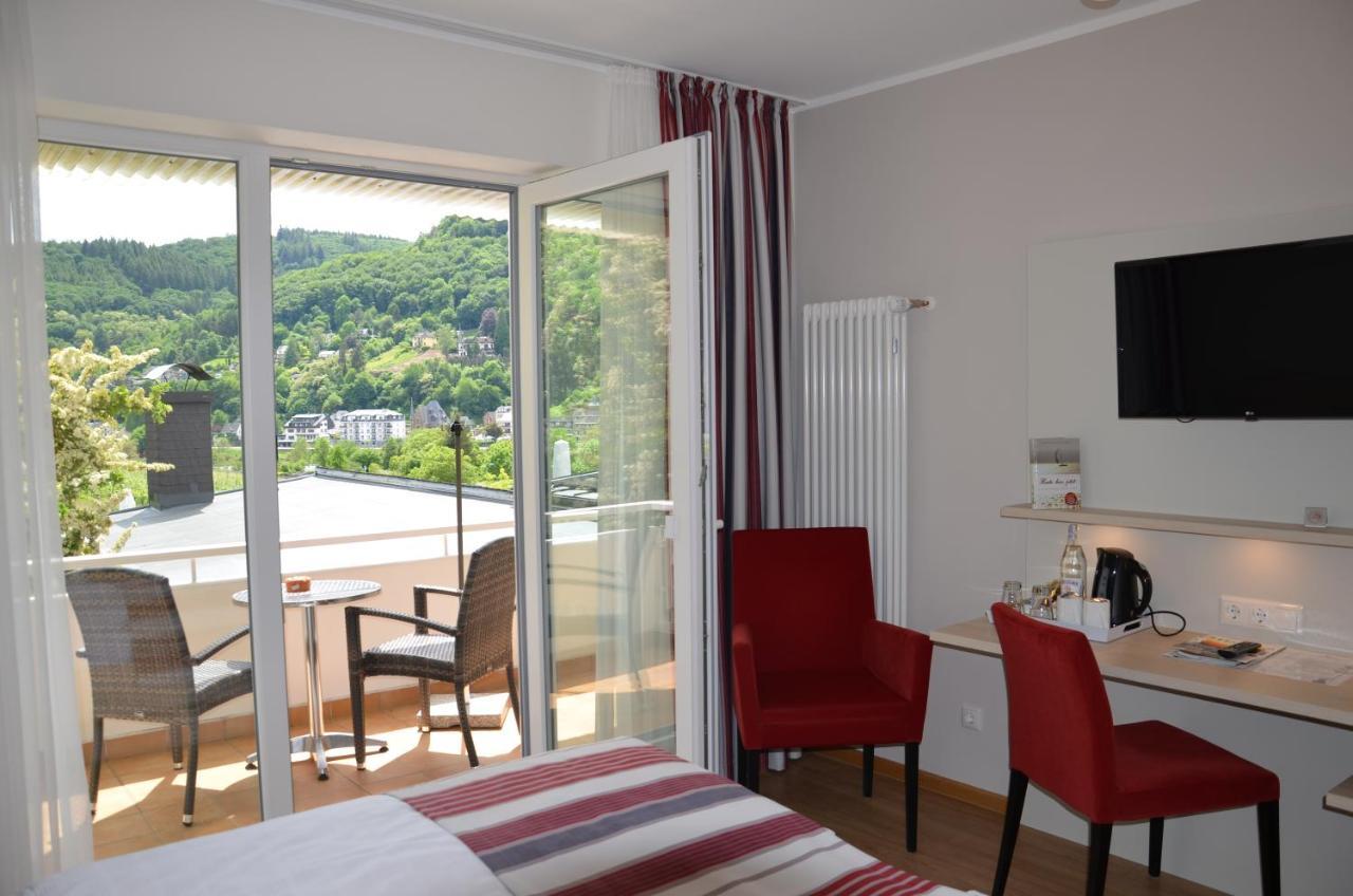 Flair Hotel Am Rosenhuegel - Garni Cochem Ngoại thất bức ảnh