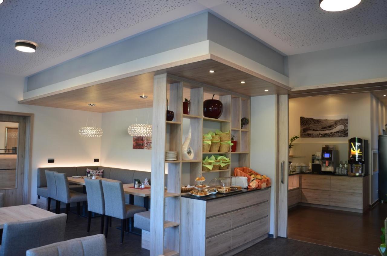 Flair Hotel Am Rosenhuegel - Garni Cochem Ngoại thất bức ảnh