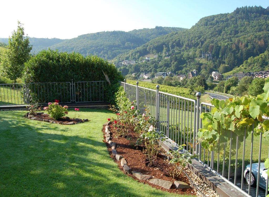 Flair Hotel Am Rosenhuegel - Garni Cochem Ngoại thất bức ảnh