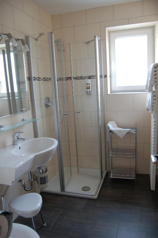 Flair Hotel Am Rosenhuegel - Garni Cochem Phòng bức ảnh