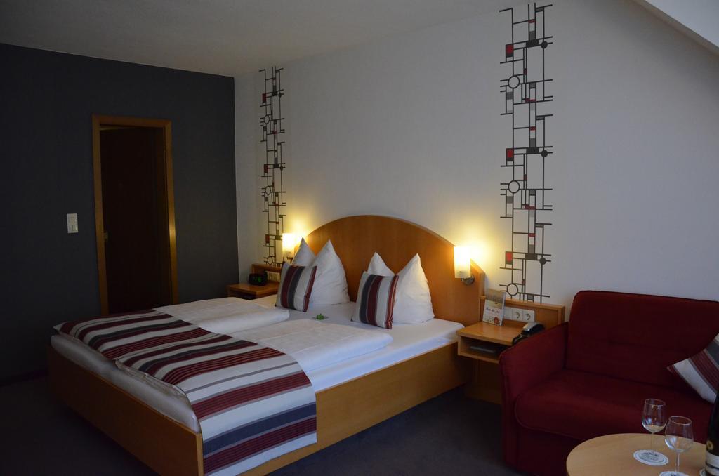 Flair Hotel Am Rosenhuegel - Garni Cochem Ngoại thất bức ảnh
