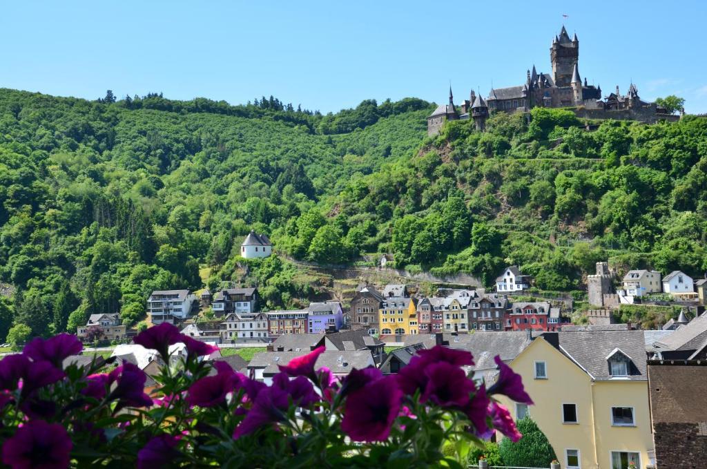 Flair Hotel Am Rosenhuegel - Garni Cochem Phòng bức ảnh