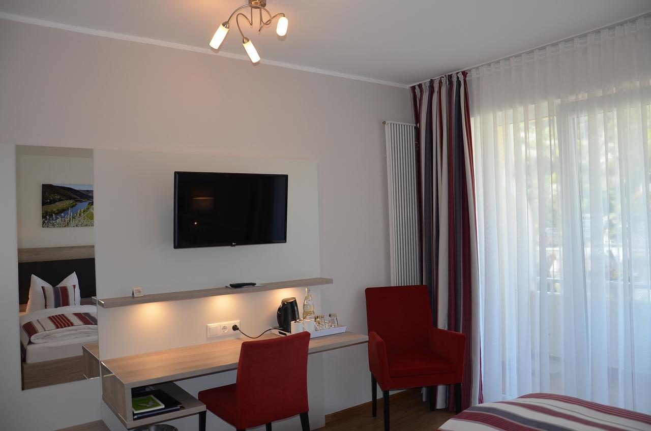 Flair Hotel Am Rosenhuegel - Garni Cochem Ngoại thất bức ảnh