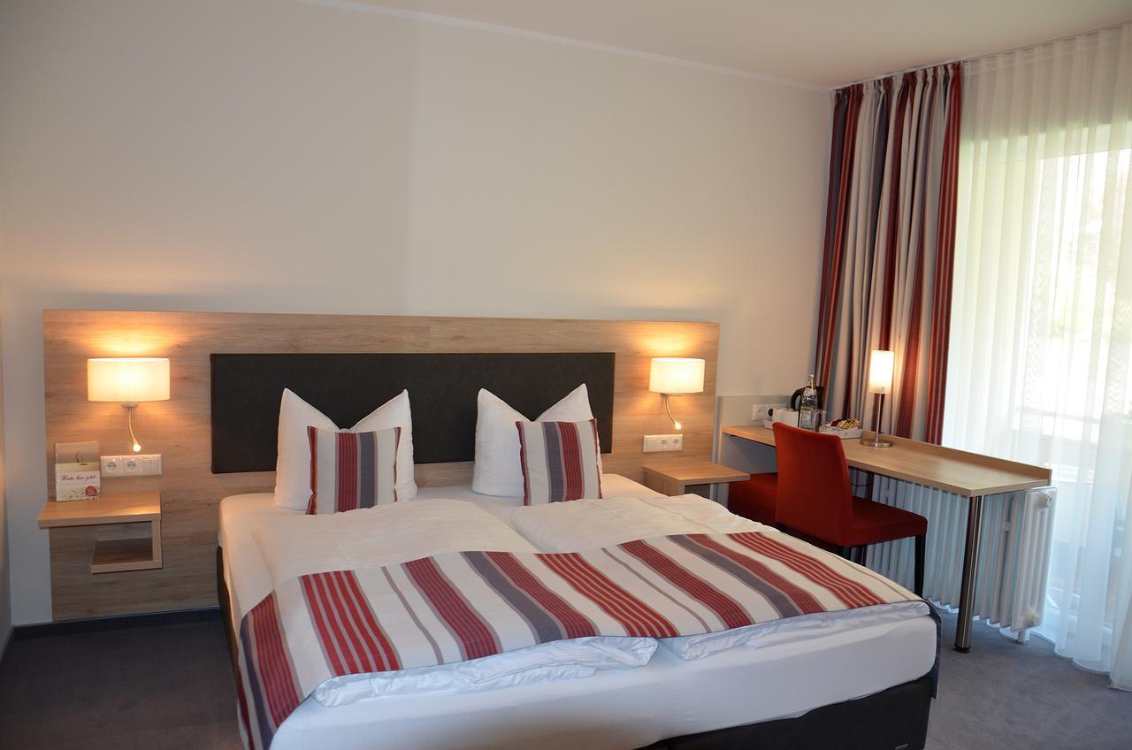 Flair Hotel Am Rosenhuegel - Garni Cochem Ngoại thất bức ảnh